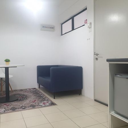 Unisuites Roomstay 캄파르 외부 사진